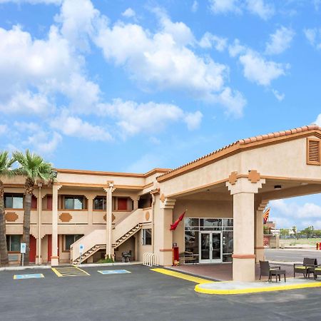 Super 8 By Wyndham Phoenix Downtown Εξωτερικό φωτογραφία