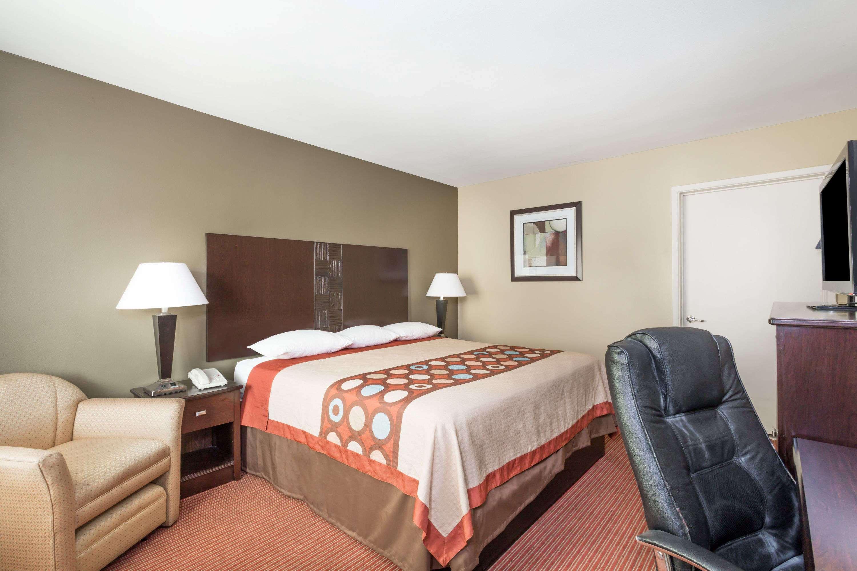 Super 8 By Wyndham Phoenix Downtown Εξωτερικό φωτογραφία