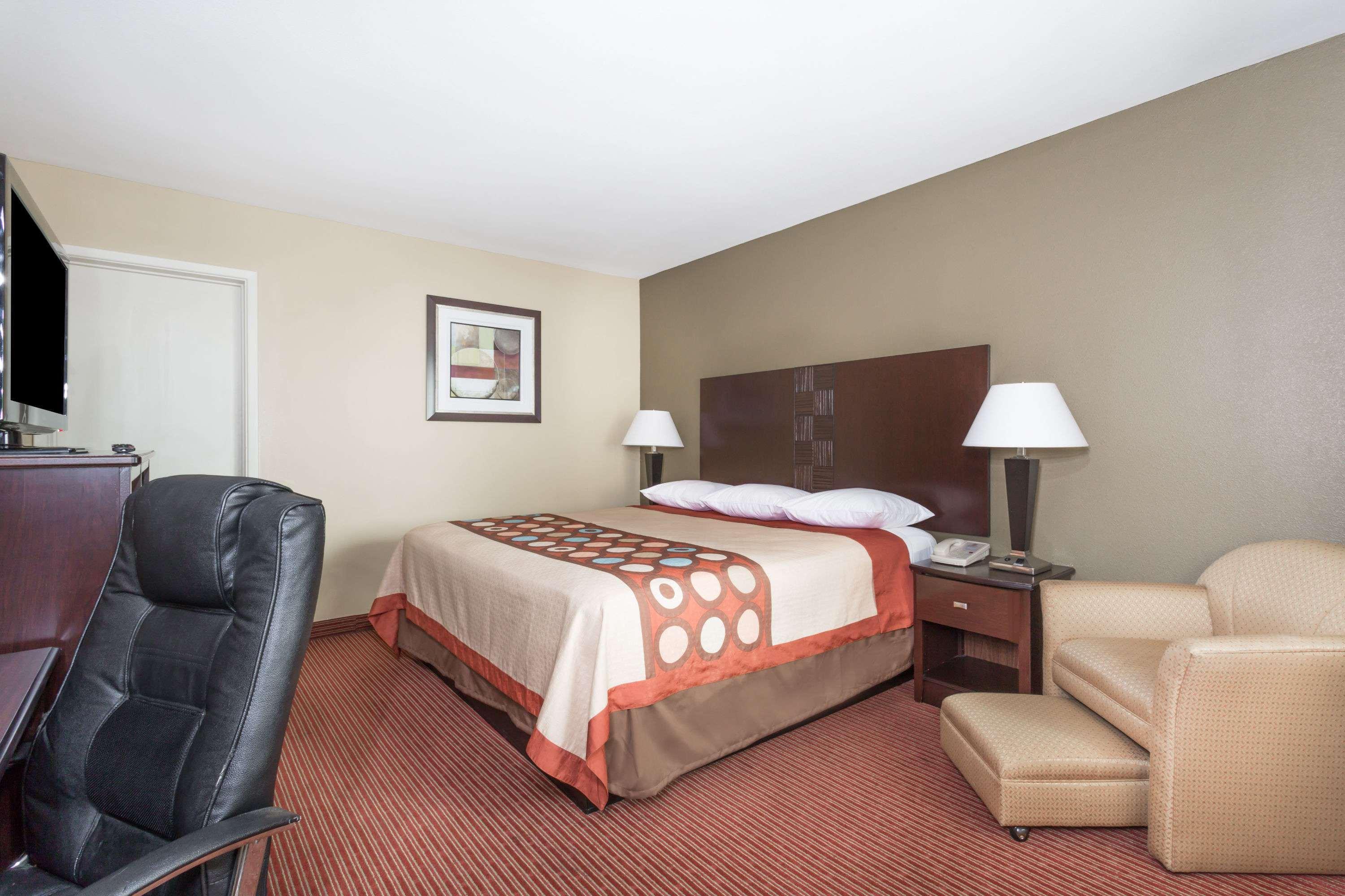 Super 8 By Wyndham Phoenix Downtown Εξωτερικό φωτογραφία